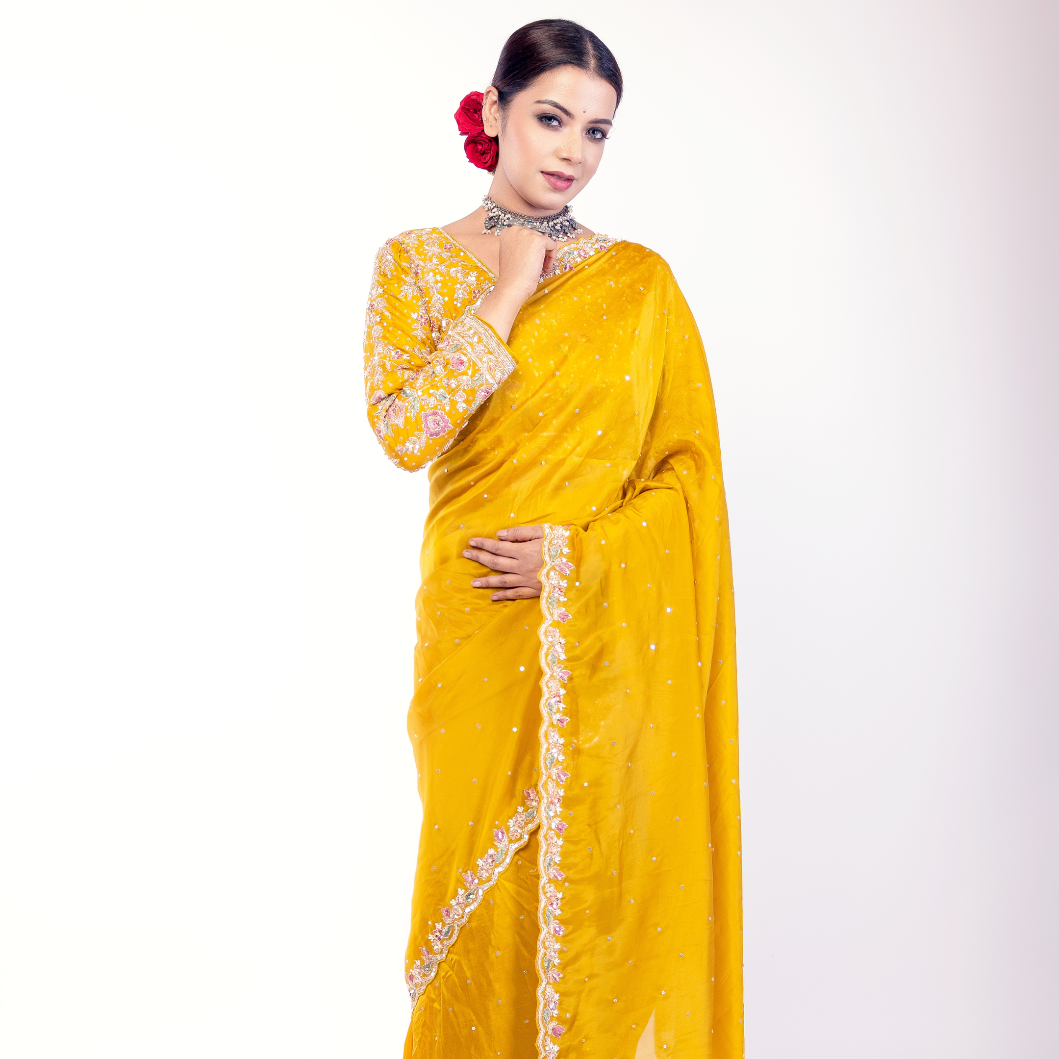 Embroidered Georgette Saree with Sequin Detailing – Dual Shades