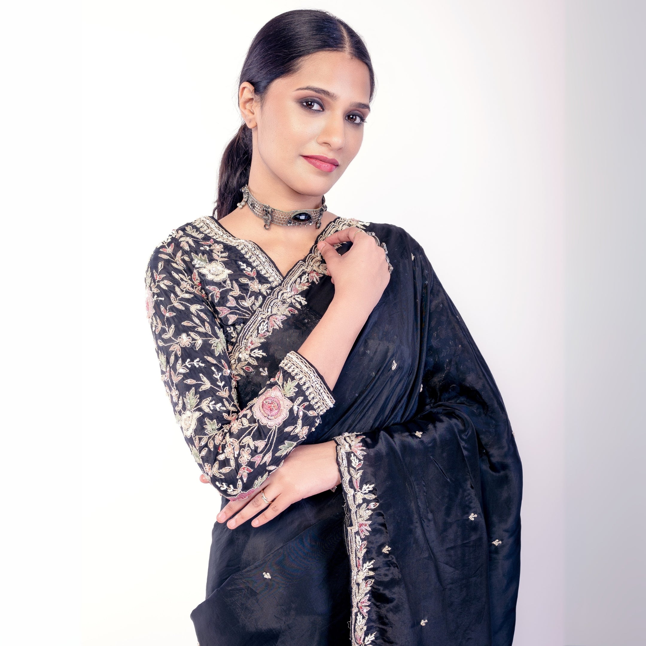 Luxury Black Embroidered Saree with Floral Work & Matching Blouse – Wedding & Party Wear